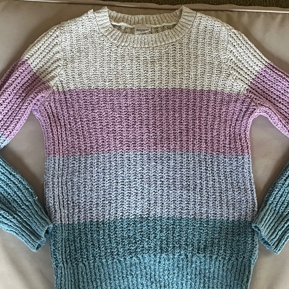 Abercrombie Kids Girls Sweater – Size 11/12 - Picture 2 of 3